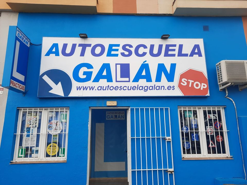 Av. Capitán Ontañón, 26, 11202 